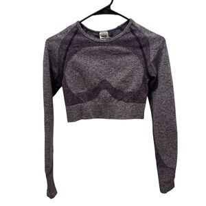 Gymshark Purple FLEX SPORTS LONG SLEEVE CROP TOP size Medium